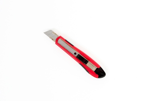 [1438283] Snijmes IEZZY 18mm kunststof met softgrip inclusief 1 mesje